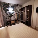 Balcony Hotell 3*