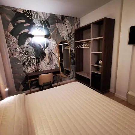 Balcony Ξενοδοχείο 3*