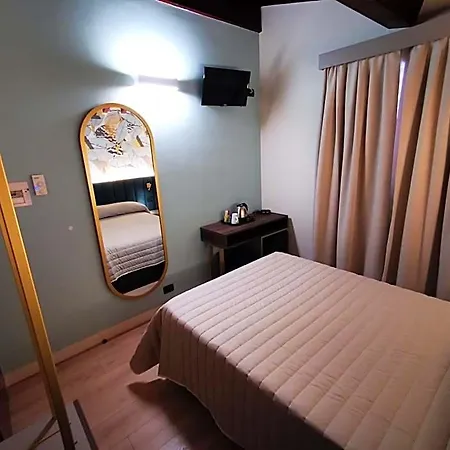 Ξενοδοχείο Balcony 3*